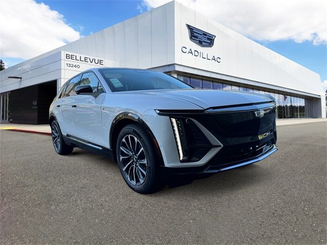 2024 Cadillac LYRIQ Sport