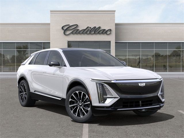 2024 Cadillac LYRIQ Sport