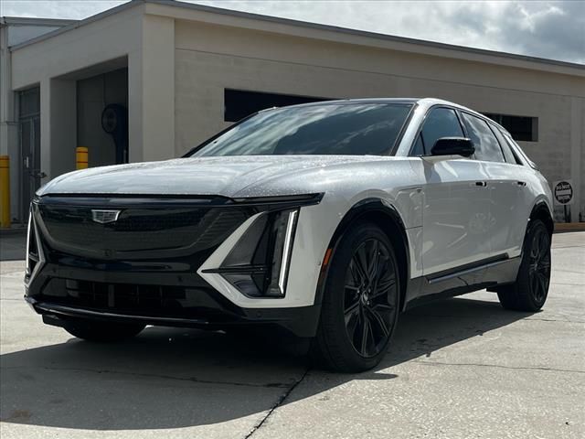 2024 Cadillac LYRIQ Sport