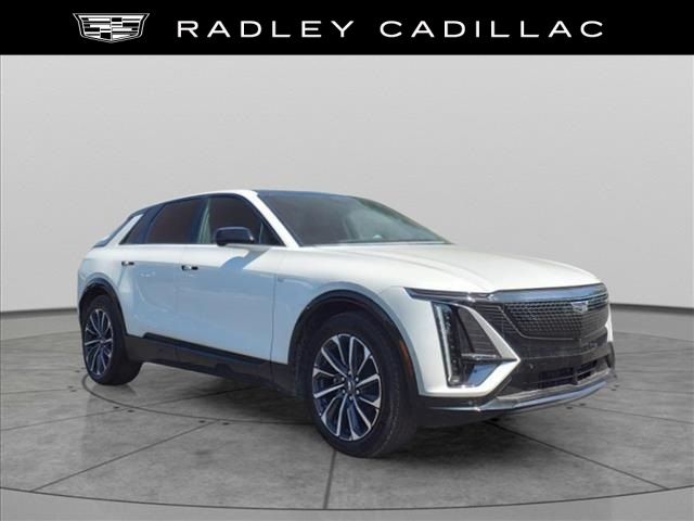 2024 Cadillac LYRIQ Sport