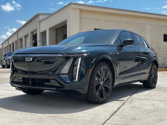 2024 Cadillac LYRIQ Sport