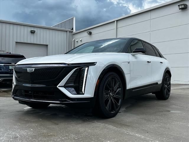 2024 Cadillac LYRIQ Sport