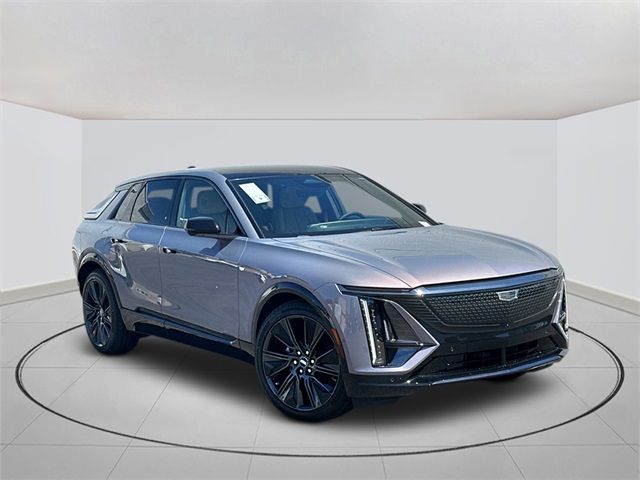 2024 Cadillac LYRIQ Sport