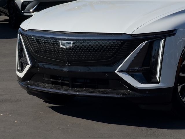 2024 Cadillac LYRIQ Sport