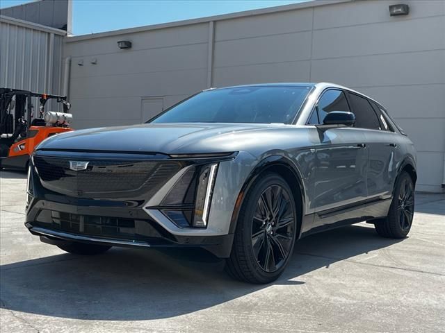 2024 Cadillac LYRIQ Sport