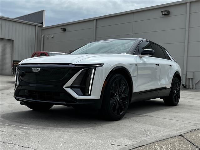 2024 Cadillac LYRIQ Sport