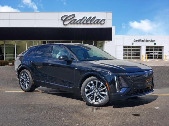 2024 Cadillac LYRIQ Sport