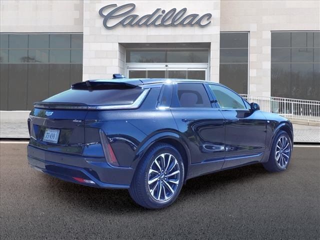 2024 Cadillac LYRIQ Sport