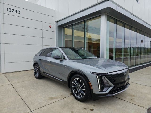 2024 Cadillac LYRIQ Sport