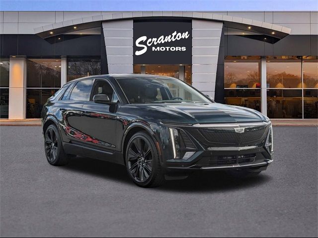 2024 Cadillac LYRIQ Sport