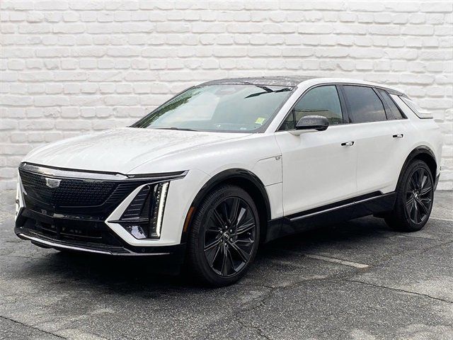 2024 Cadillac LYRIQ Sport