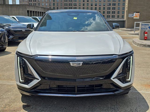 2024 Cadillac LYRIQ Sport