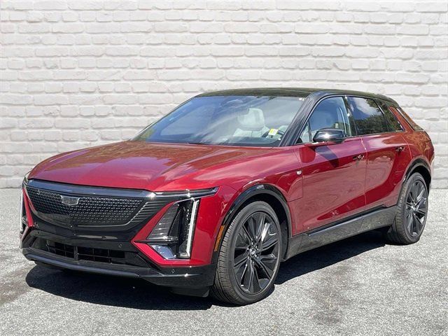 2024 Cadillac LYRIQ Sport