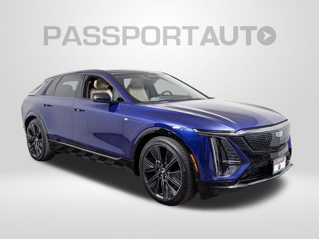 2024 Cadillac LYRIQ Sport