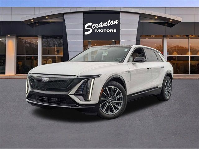 2024 Cadillac LYRIQ Sport