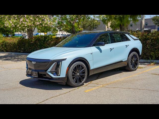 2024 Cadillac LYRIQ Sport