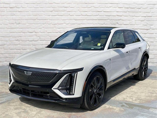 2024 Cadillac LYRIQ Sport