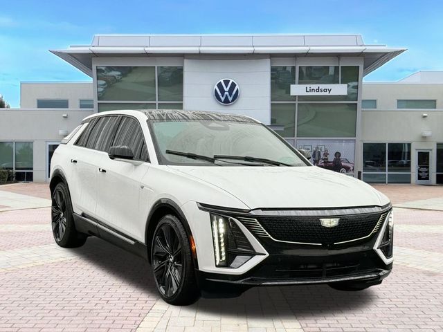 2024 Cadillac LYRIQ Sport