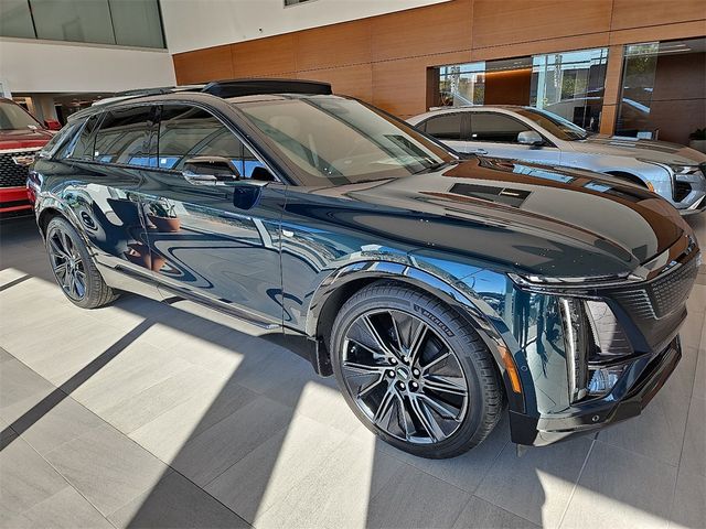 2024 Cadillac LYRIQ Sport