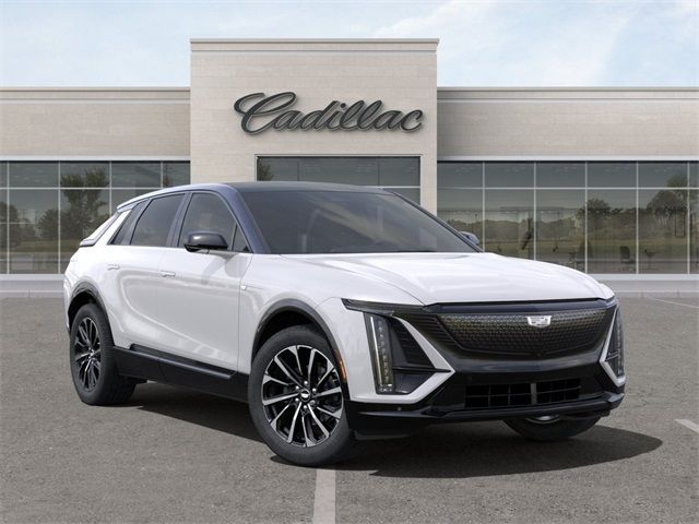 2024 Cadillac LYRIQ Sport