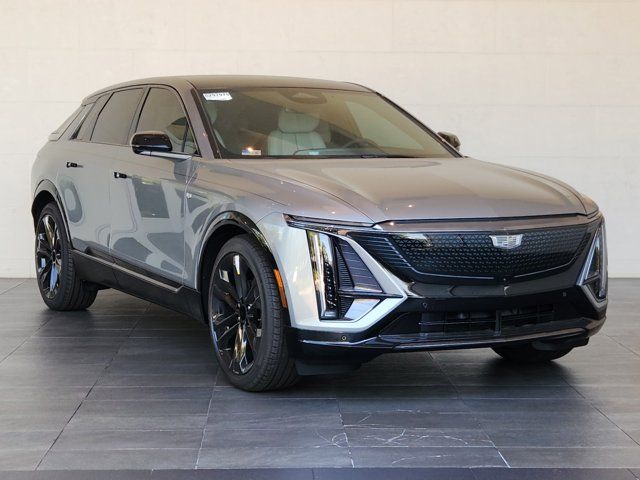 2024 Cadillac LYRIQ Sport