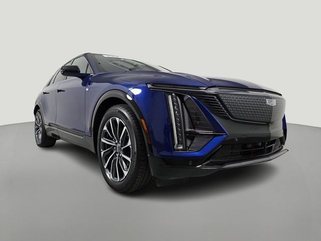 2024 Cadillac LYRIQ Sport