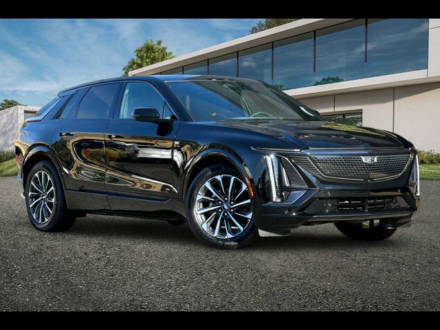 2024 Cadillac LYRIQ Sport