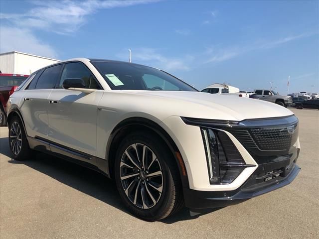 2024 Cadillac LYRIQ Sport