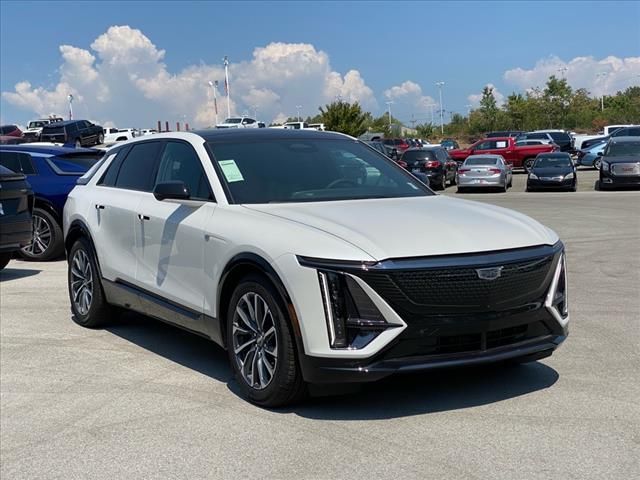 2024 Cadillac LYRIQ Sport