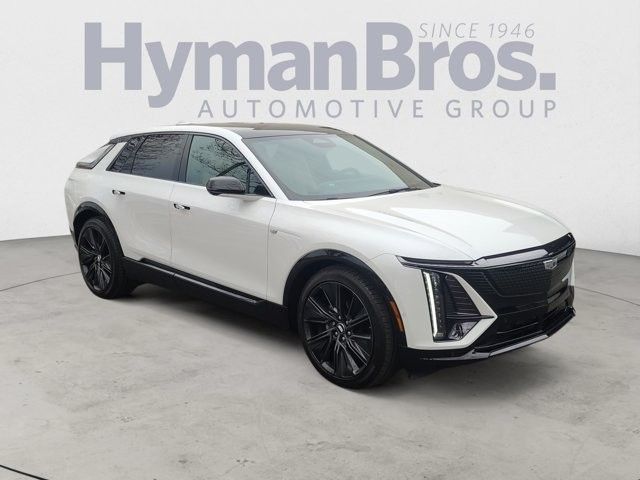 2024 Cadillac LYRIQ Sport