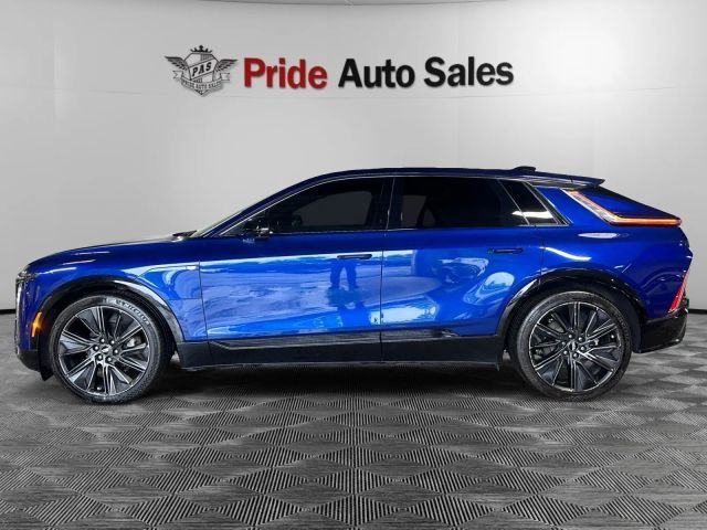 2024 Cadillac LYRIQ Sport