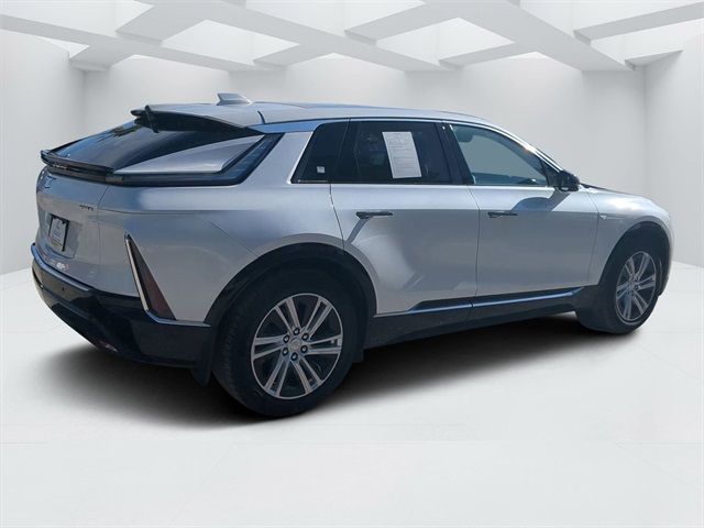 2024 Cadillac LYRIQ Tech