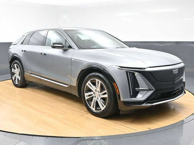 2024 Cadillac LYRIQ Tech