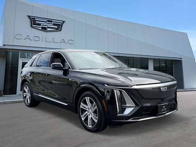 2024 Cadillac LYRIQ Tech