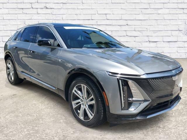 2024 Cadillac LYRIQ Tech