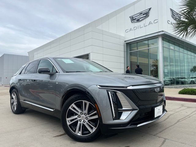 2024 Cadillac LYRIQ Tech