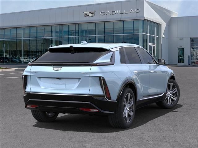 2024 Cadillac LYRIQ Tech