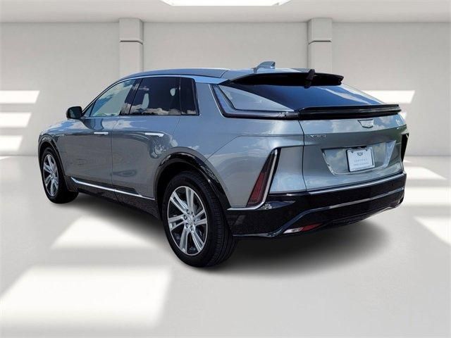 2024 Cadillac LYRIQ Tech