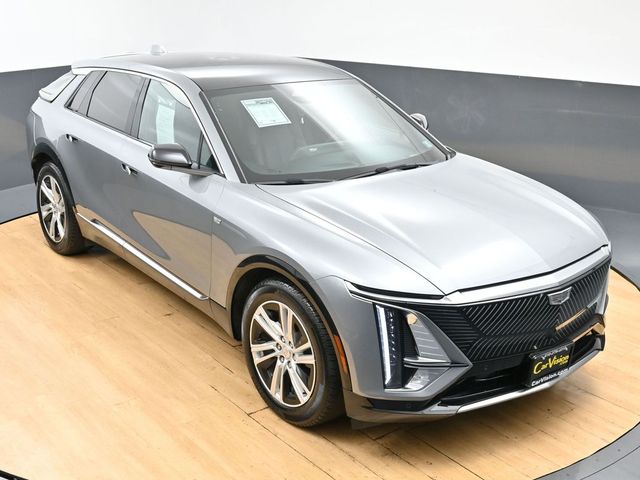 2024 Cadillac LYRIQ Tech