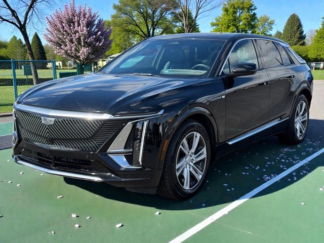 2024 Cadillac LYRIQ Tech