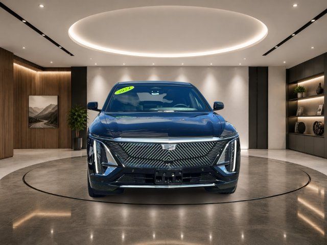 2024 Cadillac LYRIQ Tech