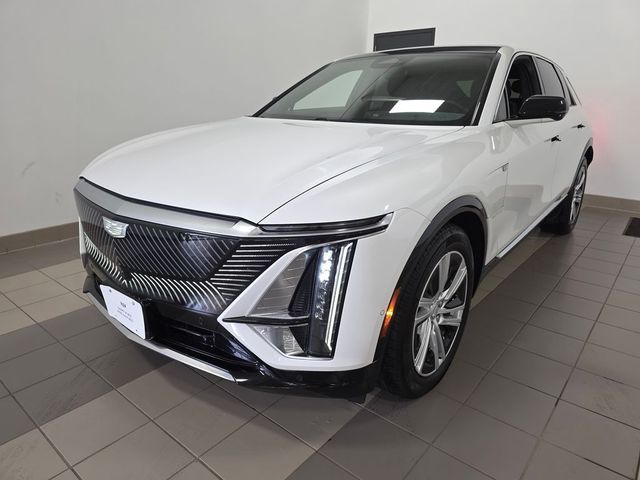 2024 Cadillac LYRIQ Tech