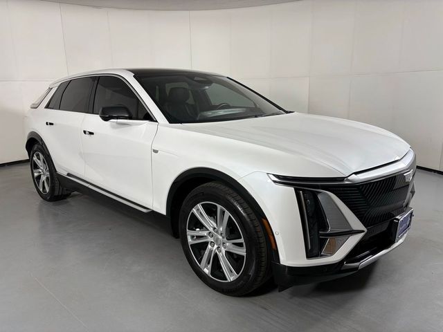 2024 Cadillac LYRIQ Tech