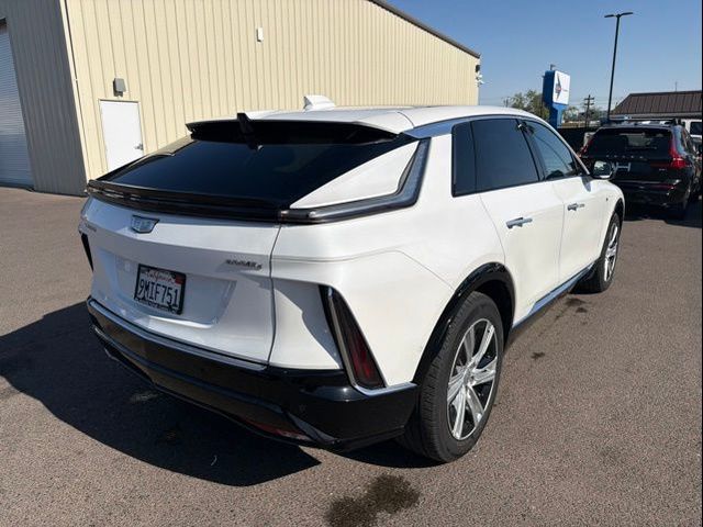 2024 Cadillac LYRIQ Tech