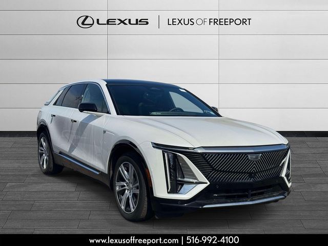 2024 Cadillac LYRIQ Tech