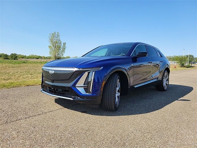 2024 Cadillac LYRIQ Tech