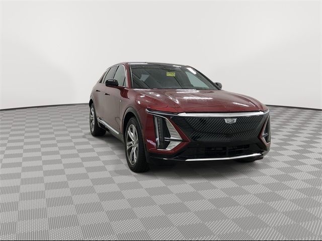 2024 Cadillac LYRIQ Tech