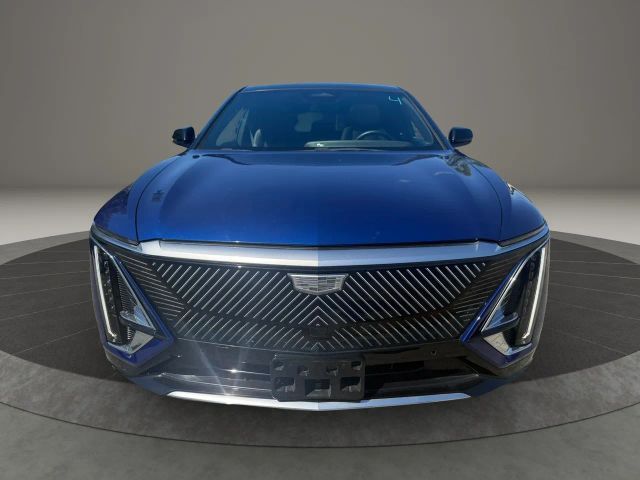 2024 Cadillac LYRIQ Tech