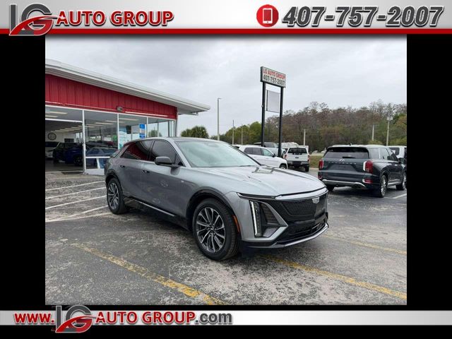 2024 Cadillac LYRIQ Sport