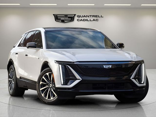 2024 Cadillac LYRIQ Sport